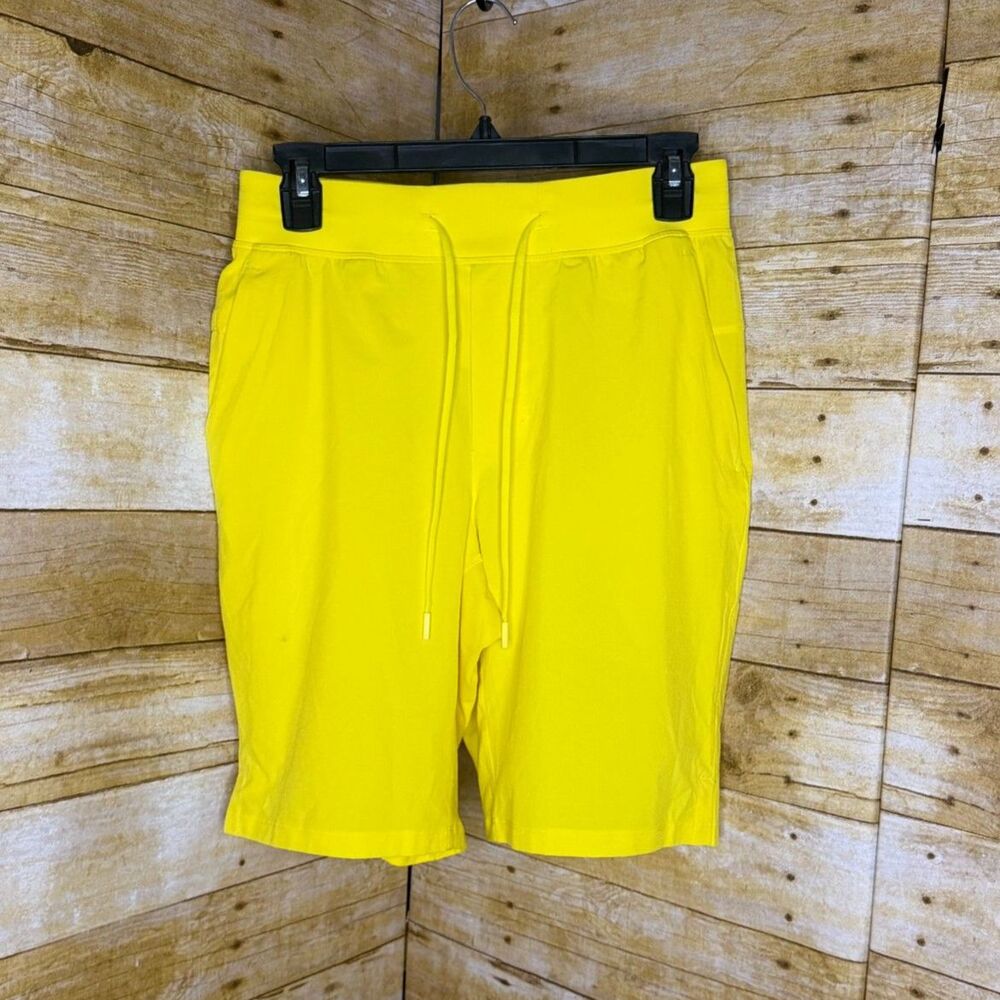LuLuLemon T.H.E linerless 9" shorts